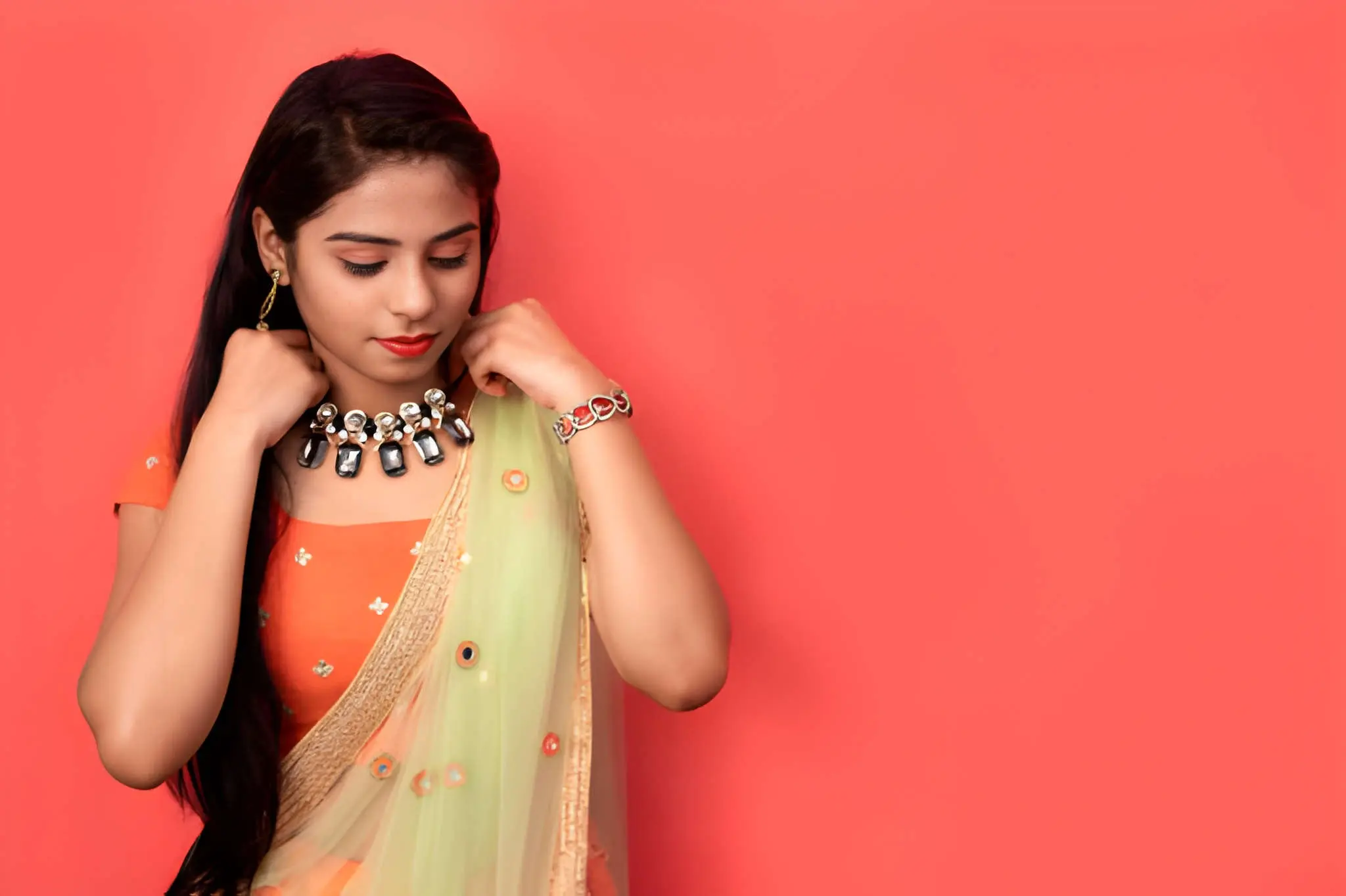 Why Lehenga Sets Are a Popular Choice for Indian Festive Wear